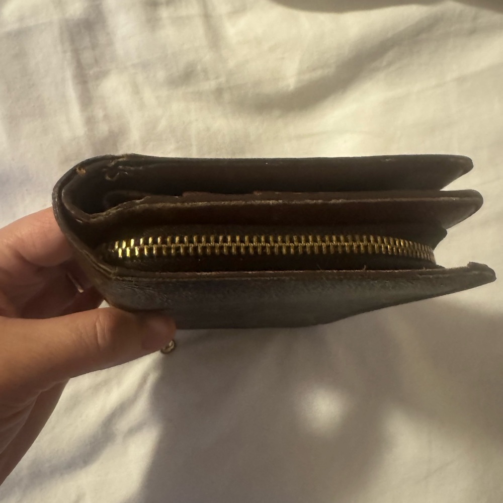 Louis Vuitton Monogram Canvas Brown and Gold Snap Closure Wallet - Picture 5 of 17
